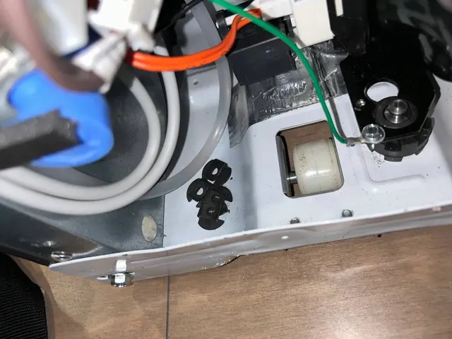 Recent appliance repair job photo 19 of 68