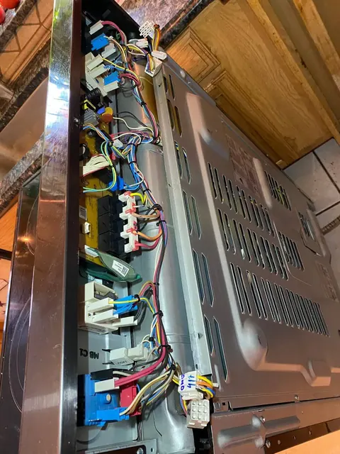 Recent appliance repair job photo 16 of 68
